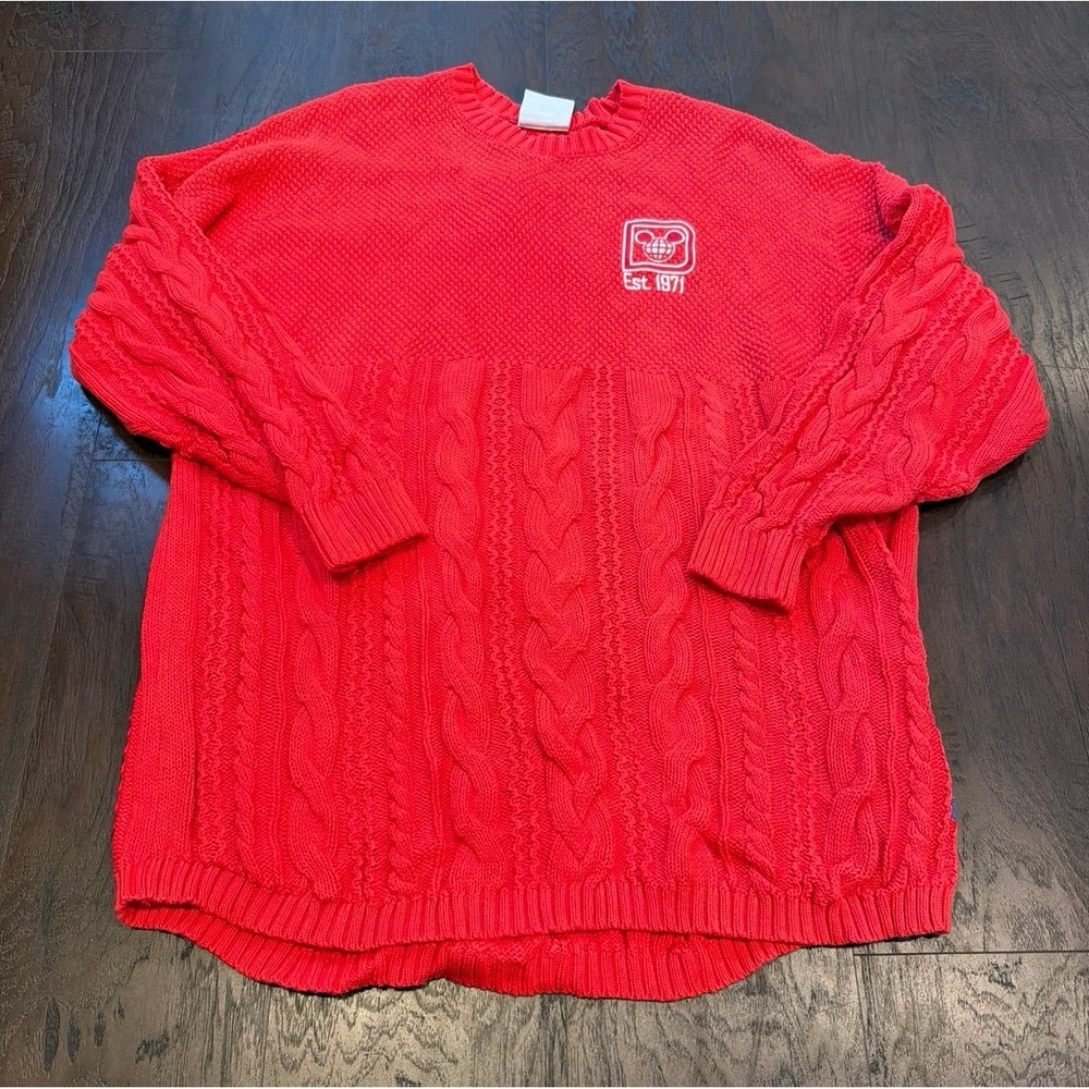 Walt Disney World Holiday Cable Knit‎ Sweater Medium